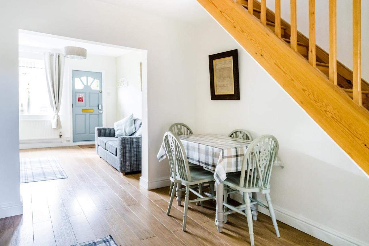 Burton  Laurel Cottage מראה חיצוני תמונה